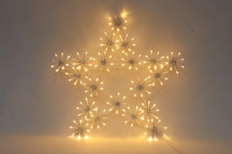 Złota-gwiazda-LED-3D-z-efektem-błysku-57-cm-zimowa-dekoracja-4