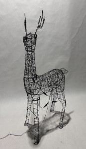 Renifer-dekoracyjny-fioletowy-3D-LED-155cm-5