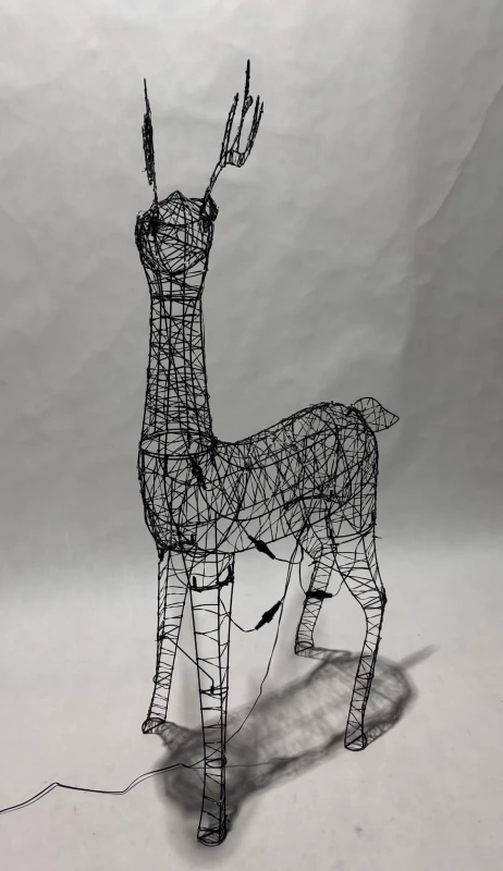 Renifer-dekoracyjny-fioletowy-3D-LED-155cm-5