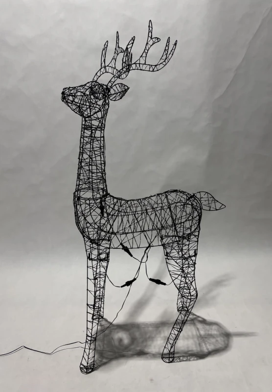 Renifer-dekoracyjny-fioletowy-3D-LED-155cm-6